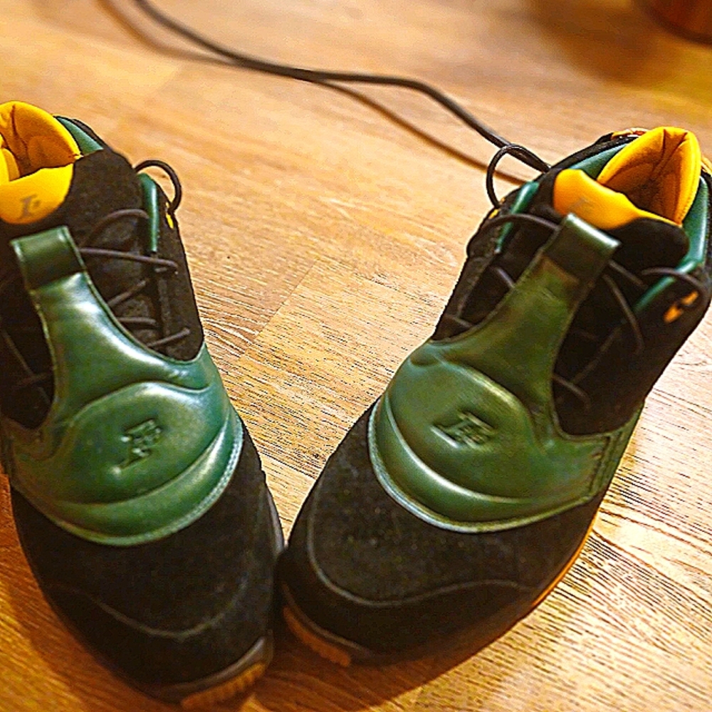 Size 13- Reebok Answer 5 Bethel High School
